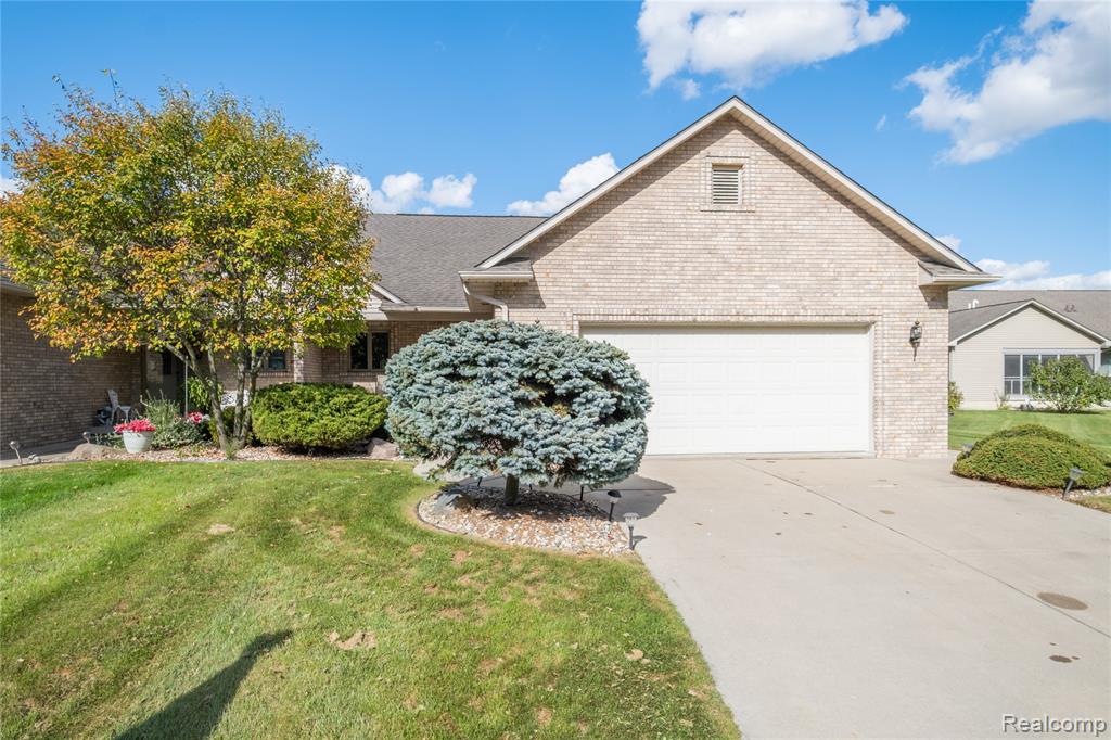 5355 Wyndemere Common Square, Swartz Creek, MI 48473 — Photo 3