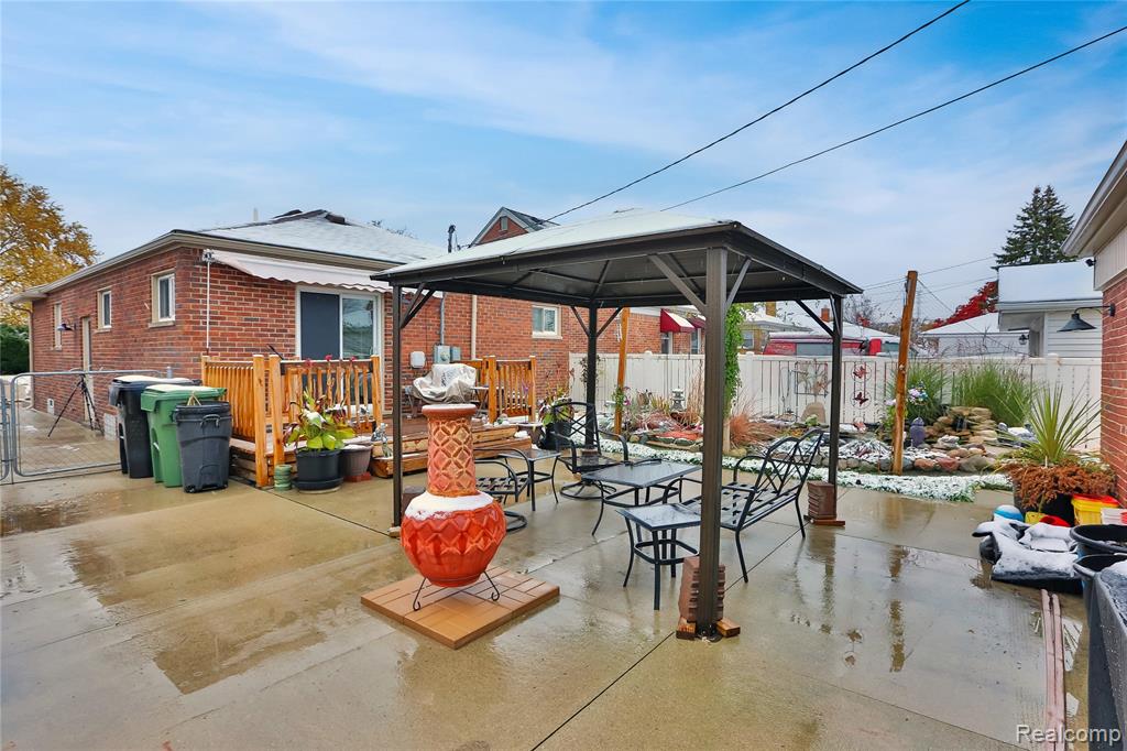 7140 Luana Avenue, Allen Park, MI 48101 — Photo 23