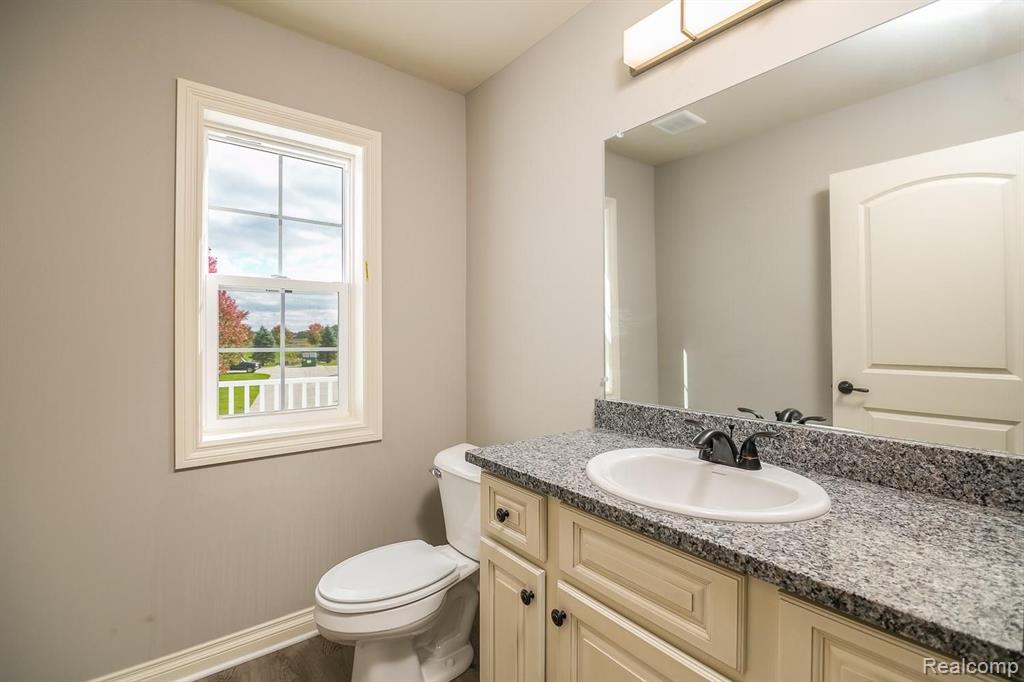 53438 CHAMPLAIN Street, Macomb, MI 48042 — Photo 25