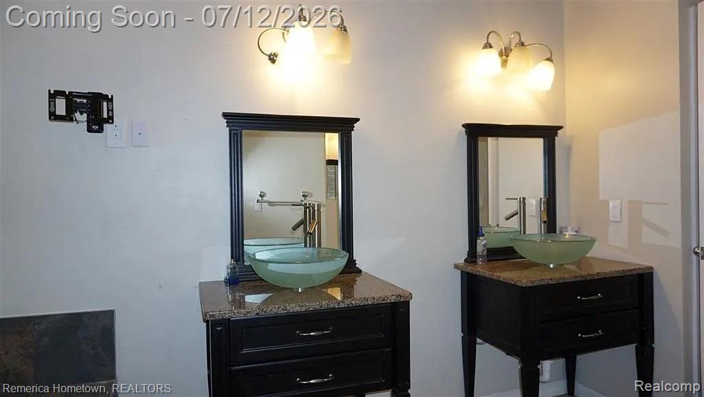 11975 Cody Creek Court, South Lyon, MI 48178 — Photo 17