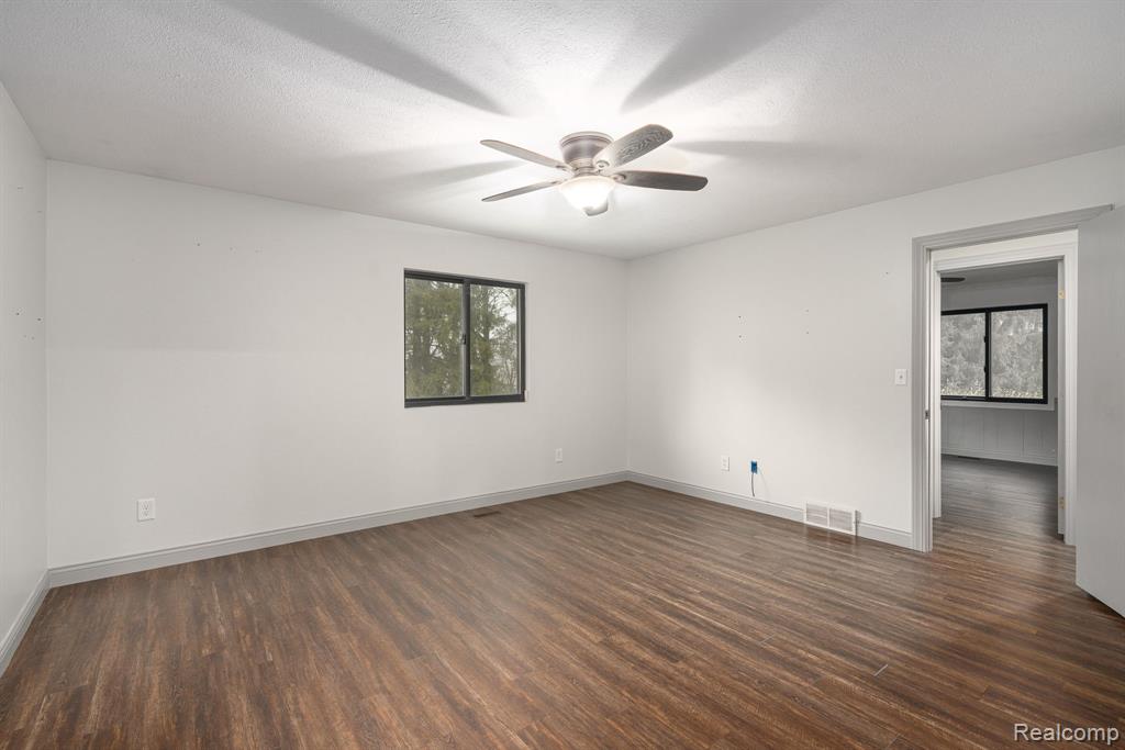 6803 Napoleon Road, Jackson, MI 49201 — Photo 36