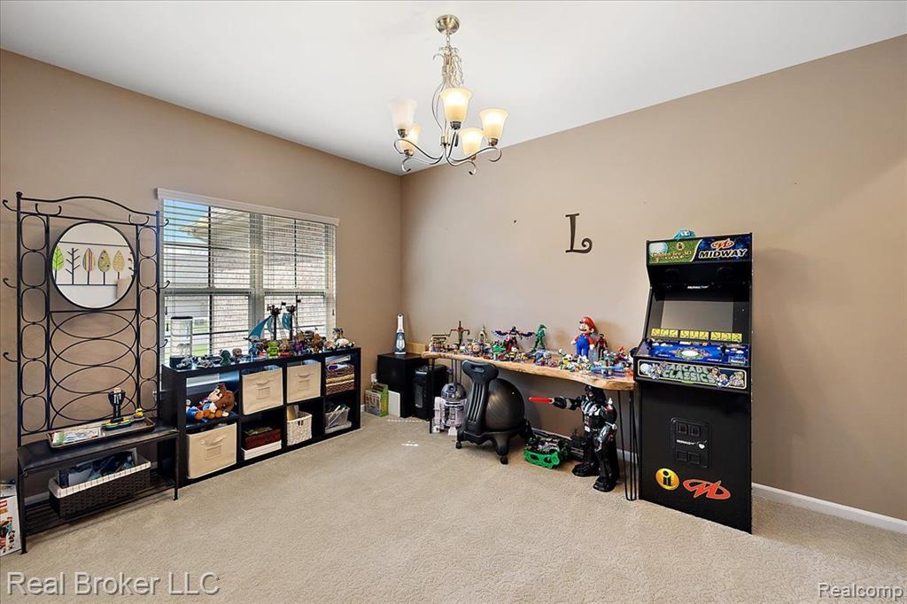 5633 GOLF POINTE Drive, Clarkston, MI 48348 — Photo 30