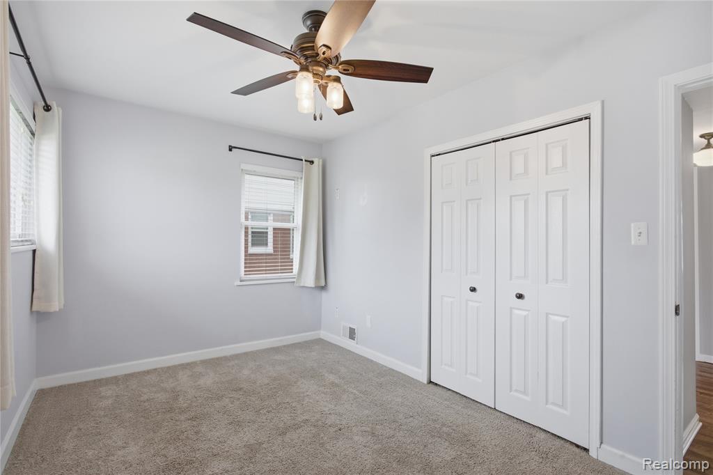 1271 E Barrett Avenue, Madison Heights, MI 48071 — Photo 21