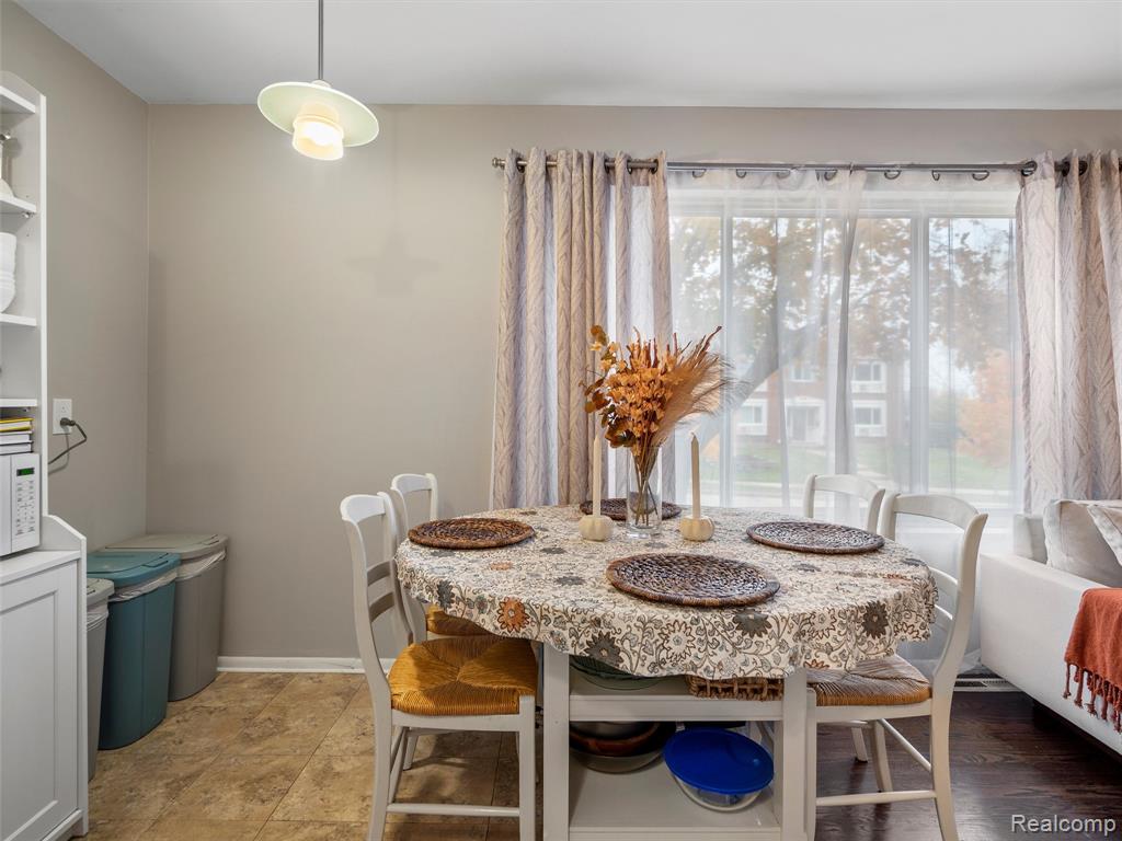 4910 Briarwood Avenue, A1, Royal Oak, MI 48073 — Photo 11