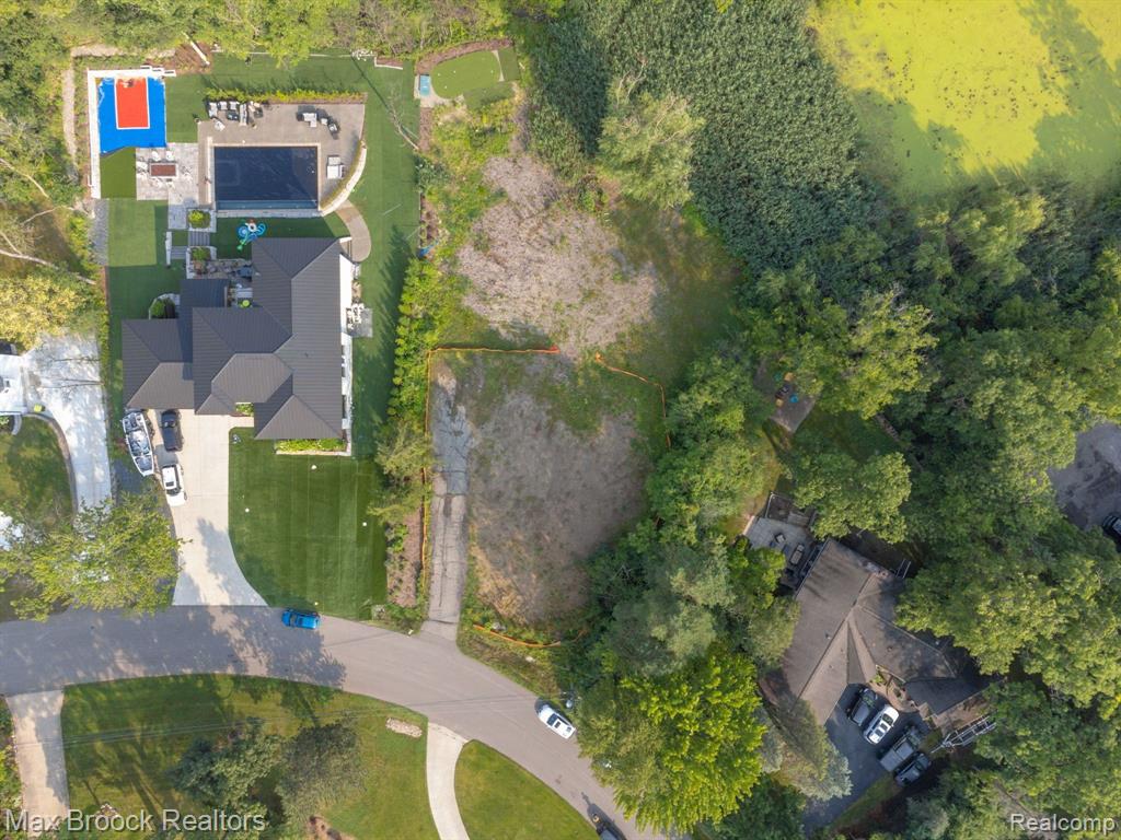 4053 HARBOR VISTA Drive, Orchard Lake Village, MI 48323 — Photo 6