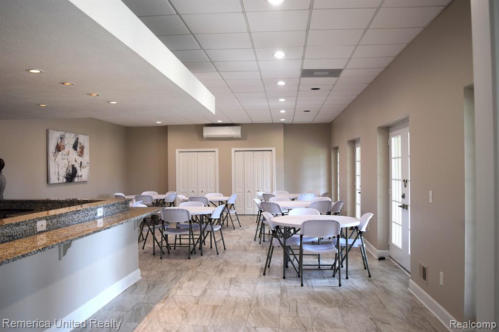 37786 Siena Drive, Farmington Hills, MI 48331 — Photo 35