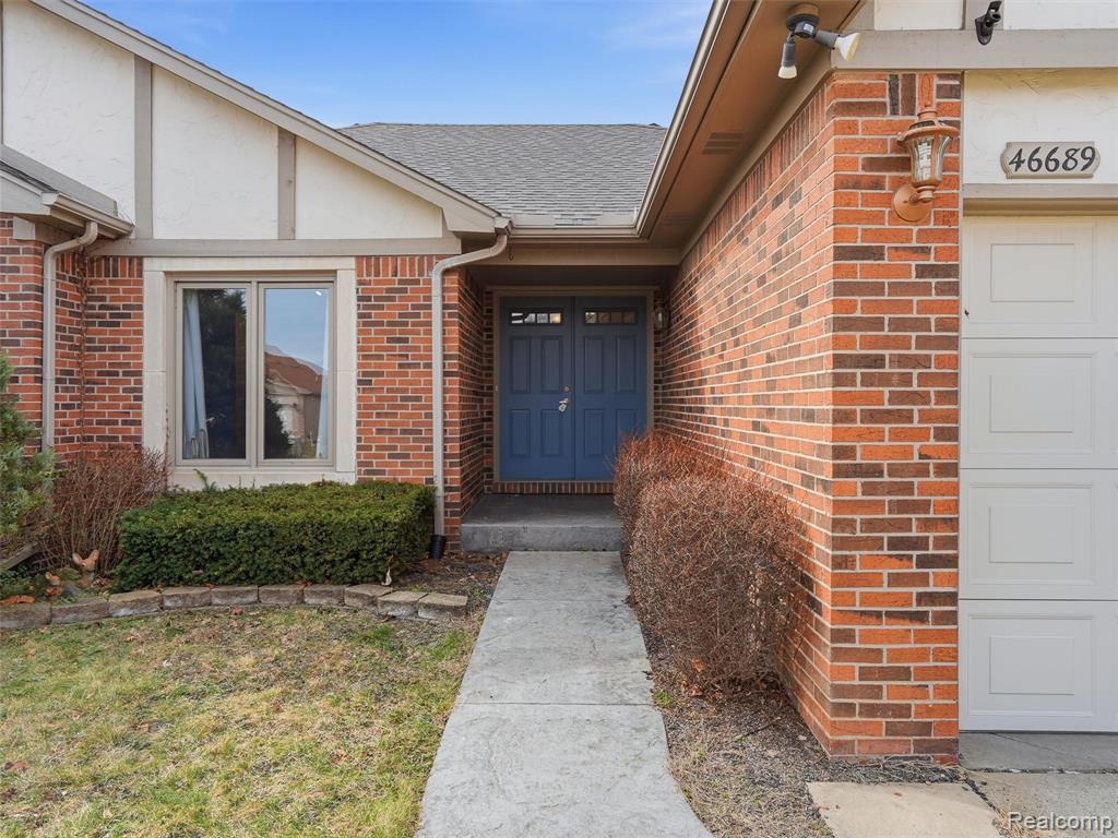 46689 Barbara Drive, Macomb, MI 48044 — Photo 3