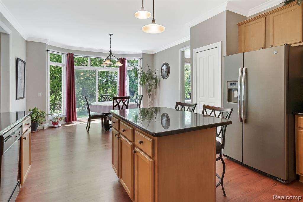 6062 FAIRBORN Drive, Canton, MI 48187 — Photo 13