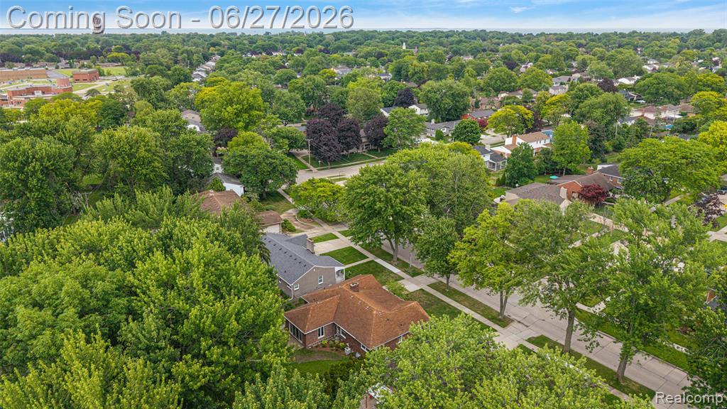 21235 River Road, Grosse Pointe Woods, MI 48236 — Photo 35