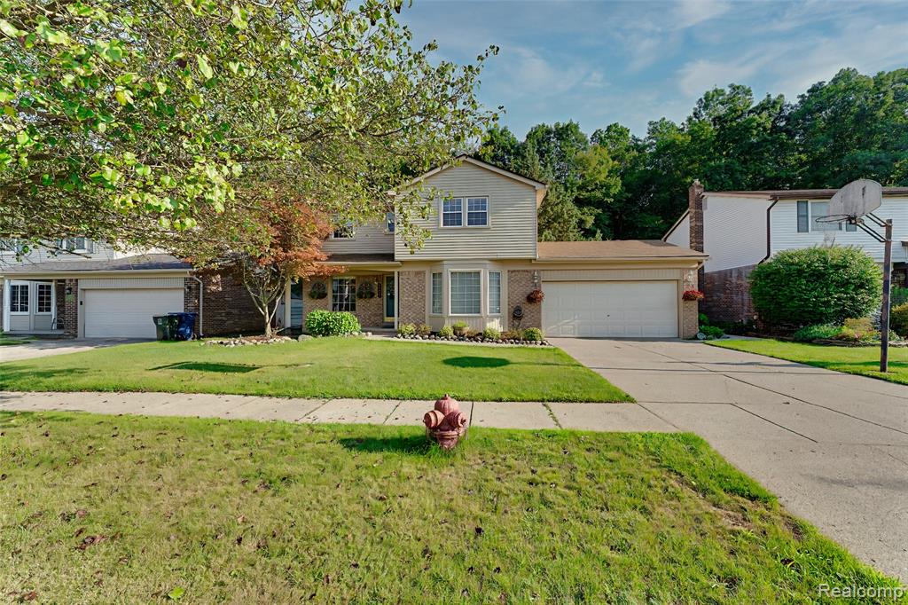 44827 Leslie Lane, Canton, MI 48187 — Photo 42