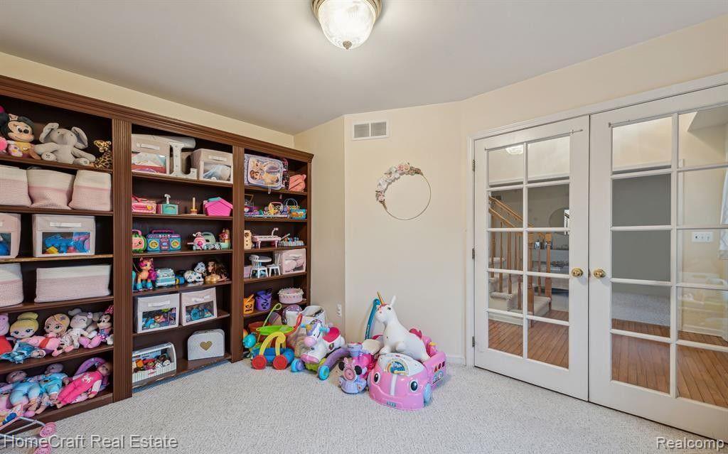 5979 CEDAR RIDGE Drive, Ann Arbor, MI 48103 — Photo 6