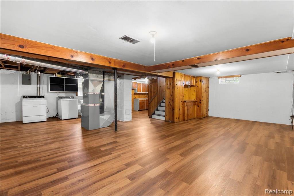 9327 WINSTON, Redford, MI 48239 — Photo 16