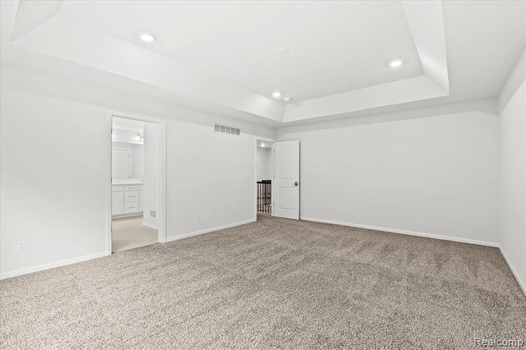 48255 Amber Lane Drive, Shelby Twp, MI 48315 — Photo 28