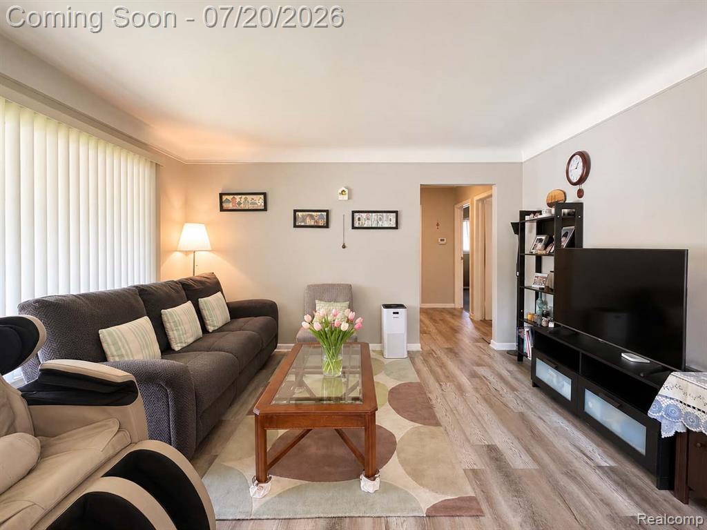 9100 Brentwood Street, Livonia, MI 48150 — Photo 3