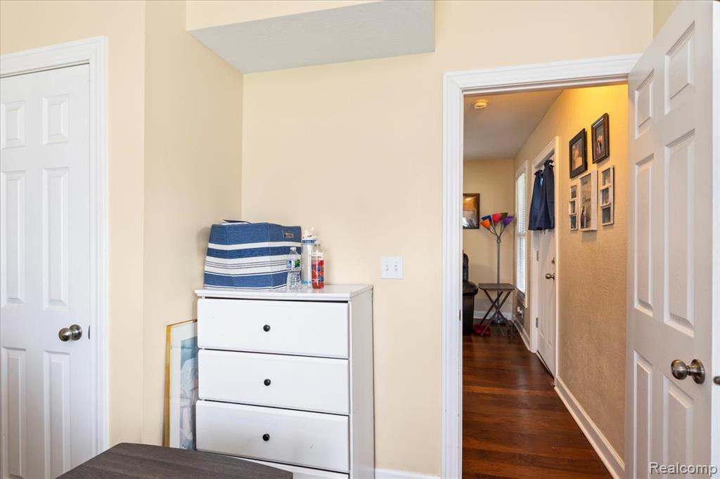 607 W Henry Street, Charlotte, MI 48813 — Photo 12
