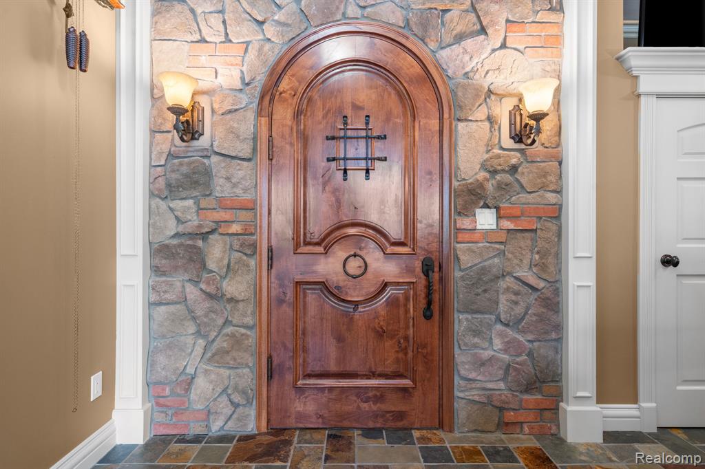 433 John R, Milford, MI 48381 — Photo 65