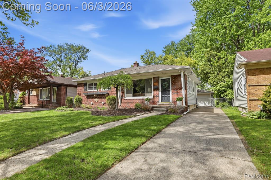711 Symes Avenue, Royal Oak, MI 48067 — Photo 3