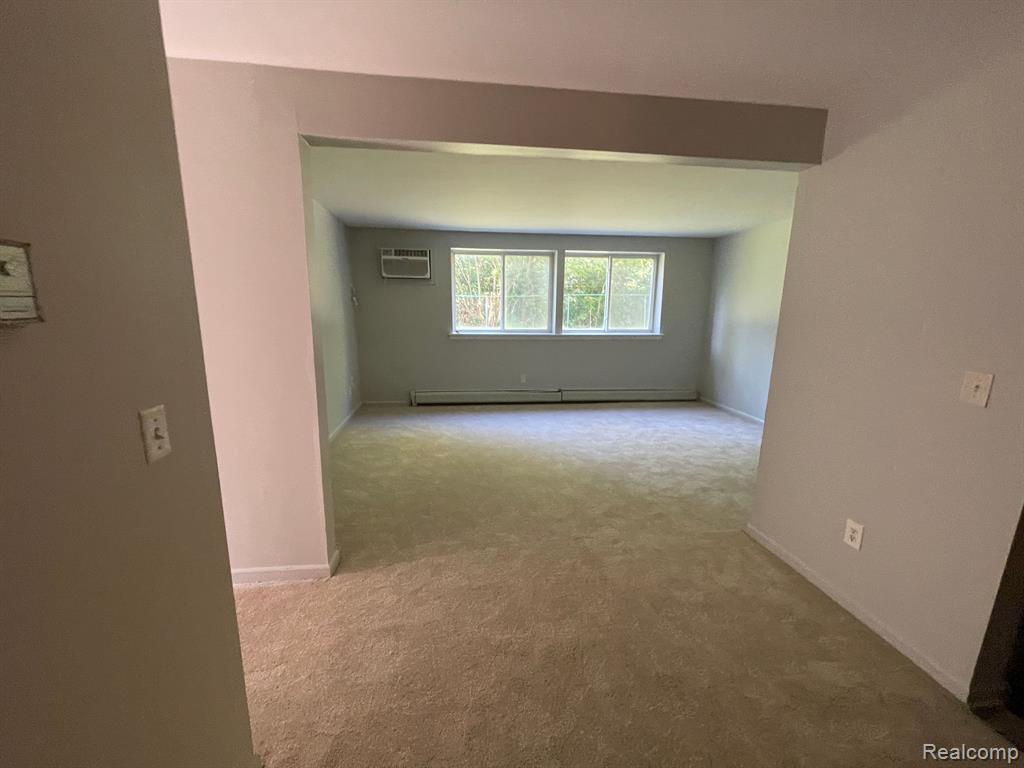 7460 CENTRAL ST APT 3, Westland, MI — Photo 11