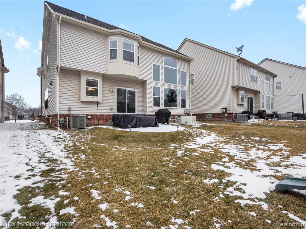 27404 SLOAN Street, Novi, MI — Photo 34