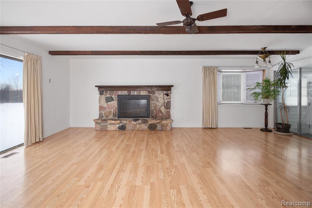 9322 Rossman Highway, Eaton Rapids, MI 48827 — Photo 12