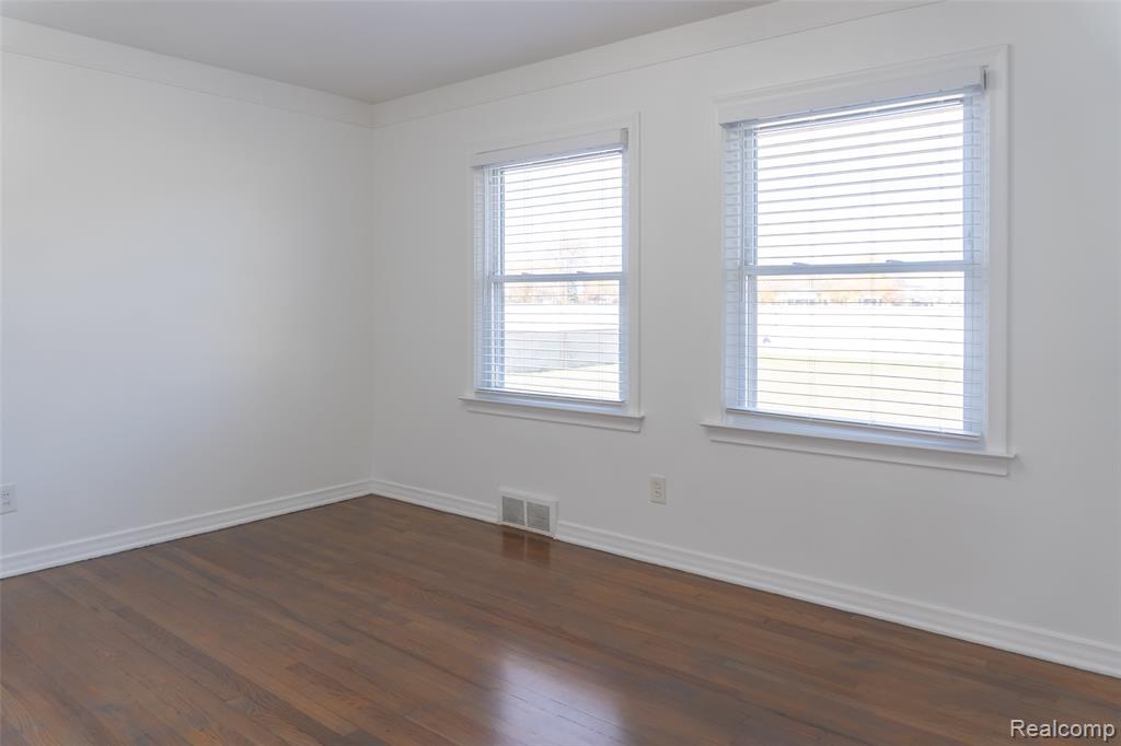 8153 Racine Road, Warren, MI 48093 — Photo 17
