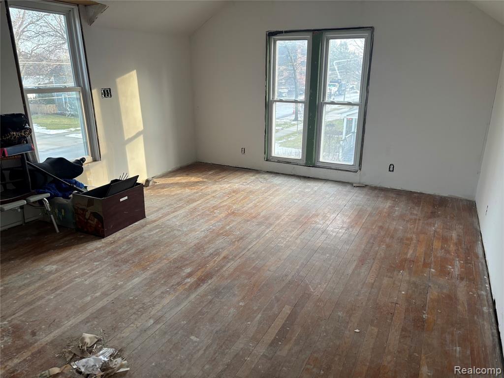 110 Oakland Street, Milford, MI 48381 — Photo 15