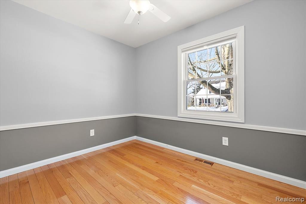2066 Teaneck Circle, Wixom, MI 48393 — Photo 25