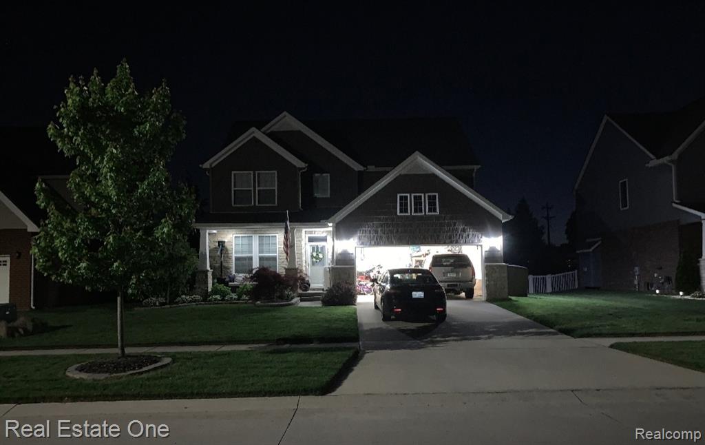 Photo for 7941 Chestnut Drive, Westland, MI - Listing #20251008464 7941 Chestnut Drive, Westland, MI