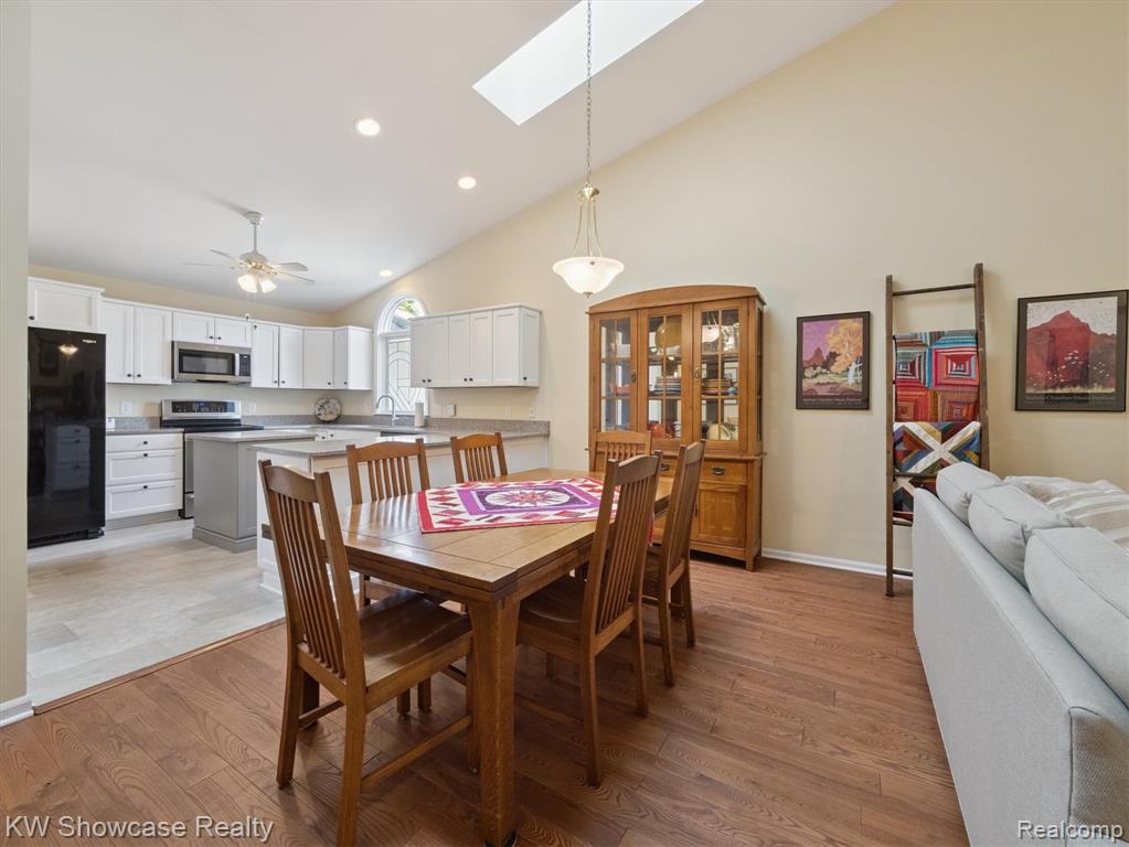 2933 E Telluride, Brighton, MI 48114 — Photo 15