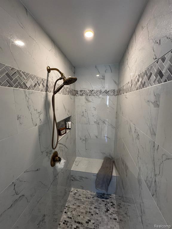 520 E EVELYN Avenue, Hazel Park, MI 48030 — Photo 27