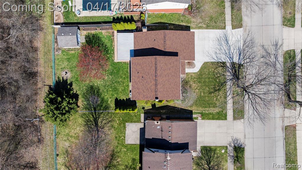 19534 Coachwood Road, Riverview, MI 48193 — Photo 36
