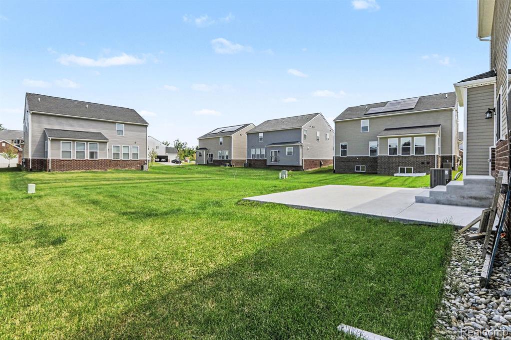 58648 Losino Drive, South Lyon, MI 48178 — Photo 23