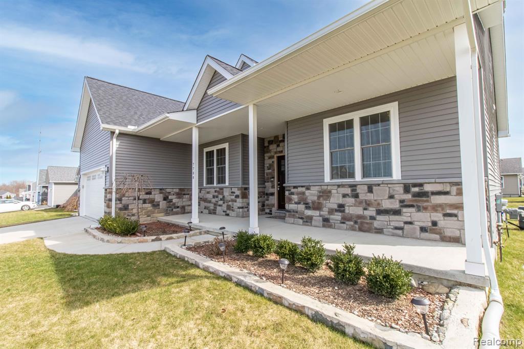 7788 YORKSHIRE Drive, Almont, MI 48003 — Photo 4
