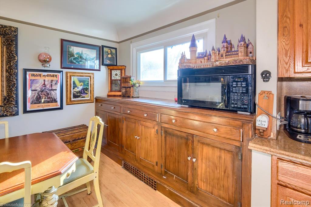 238 E Nepessing Street, Lapeer, MI 48446 — Photo 11