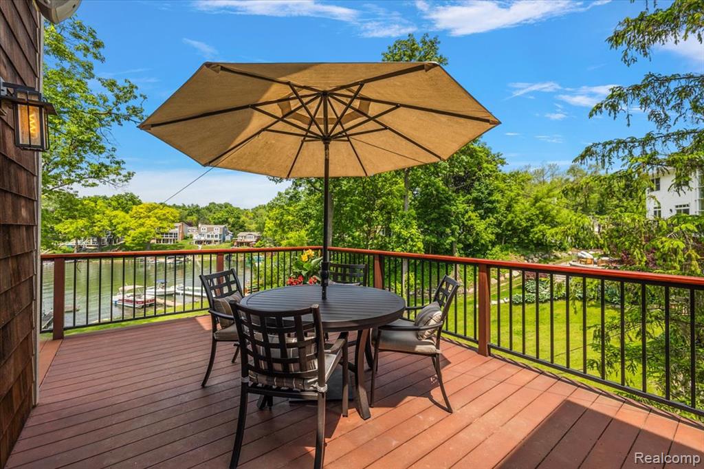 1739 Ridge Road, White Lake, MI 48383 — Photo 54