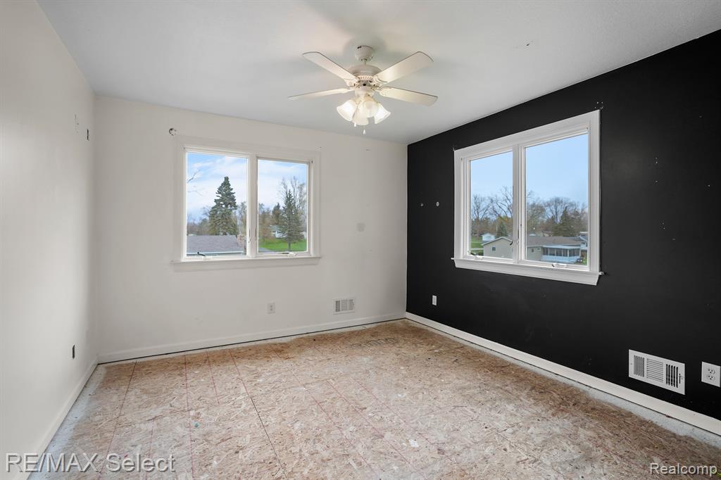 4196 LARK Lane, Flint, MI 48506 — Photo 21