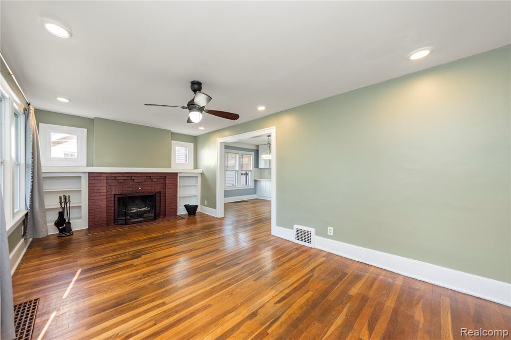 421 W Troy Street, Ferndale, MI 48220 — Photo 8