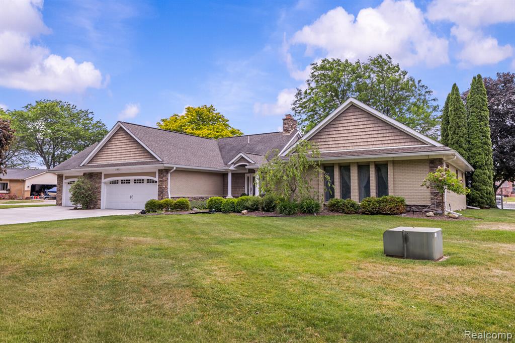 4178 Chevron Drive, Highland, MI 48356 — Photo 3