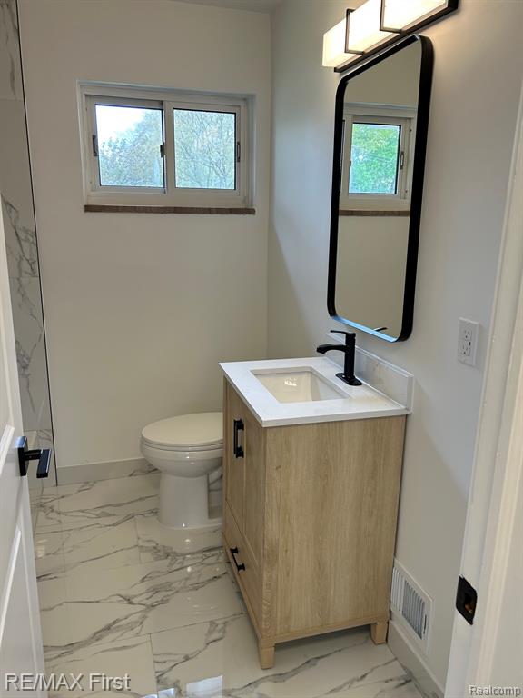 8865 Kenberton Drive, Oak Park, MI 48237 — Photo 15