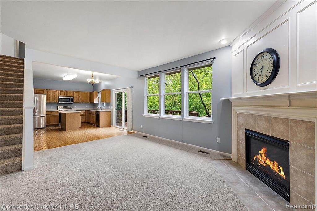 9773 RAVENSHIRE Drive, Ypsilanti, MI 48198 — Photo 13
