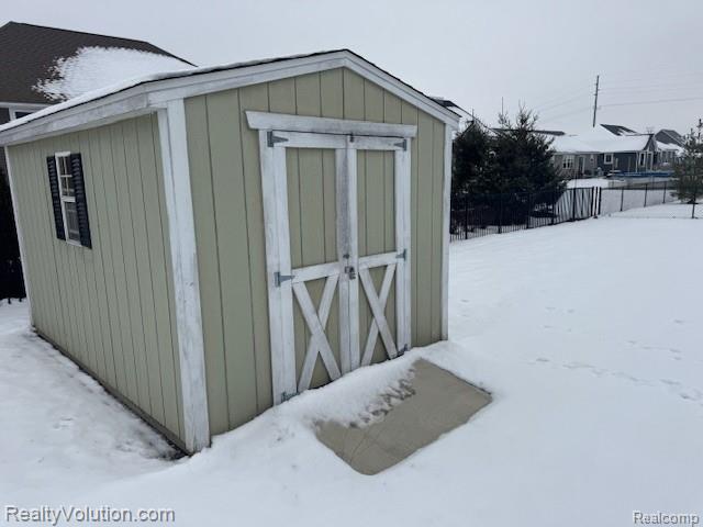 7781 Wilshire Drive, Almont, MI 48003 — Photo 17