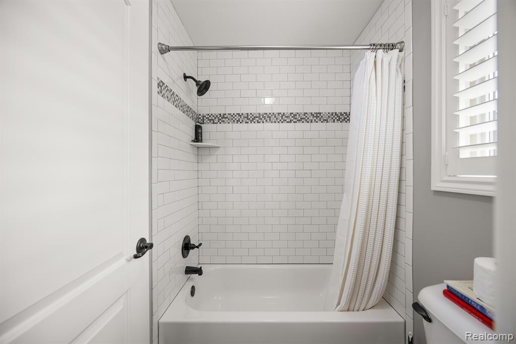61723 West Point Drive, Washington, MI — Photo 44