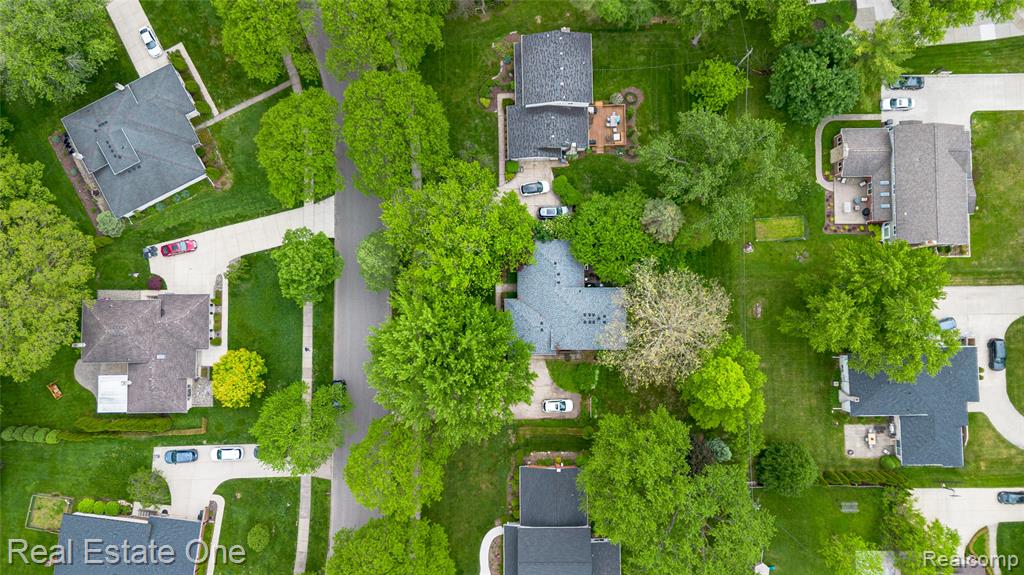 4243 FROSTWOOD Court, Troy, MI 48098 — Photo 25