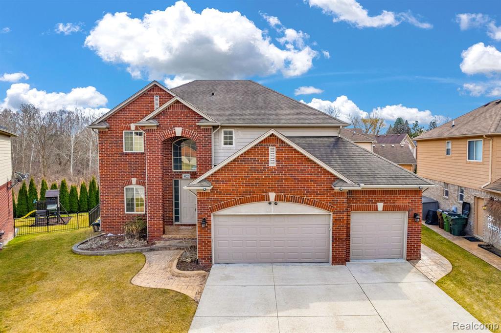 4122 Hawks Nest Road, Utica, MI 48317 — Photo 2