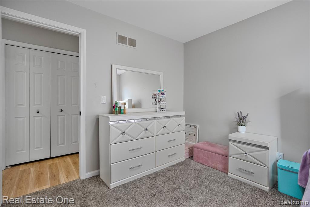 1575 Pebble Beach Drive, Pontiac, MI 48340 — Photo 24