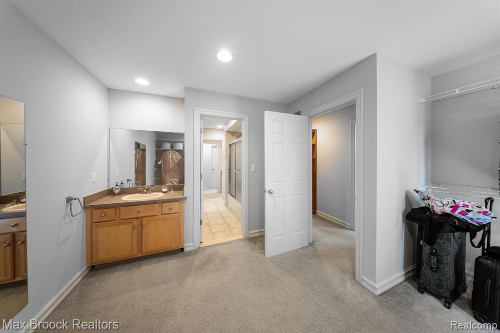 63334 TURNBERRY Way, Washington, MI 48095 — Photo 46
