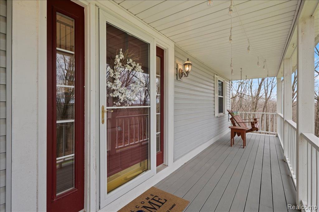 845 Rowlinson Lane, Ortonville, MI 48462 — Photo 7