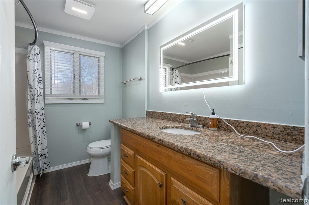 39618 Birchwood Drive, Plymouth, MI 48170 — Photo 27