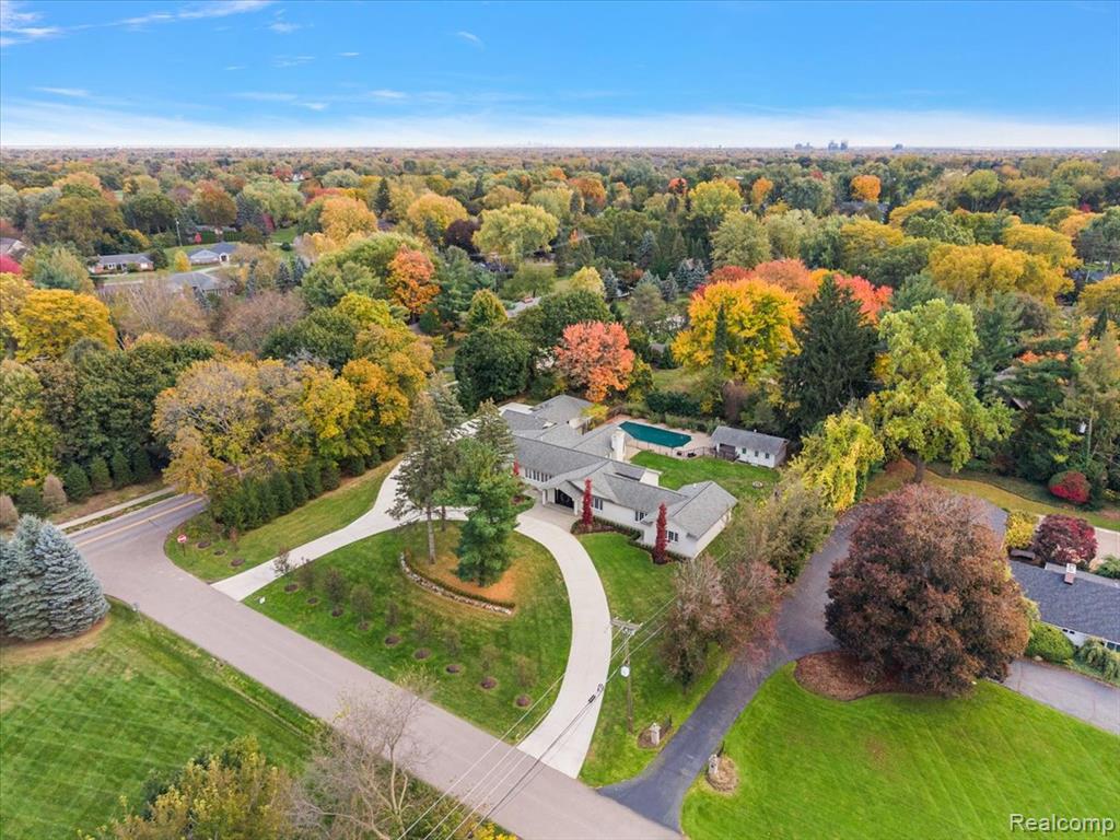 5741 Snowshoe Circle, Bloomfield Hills, MI 48301 — Photo 75