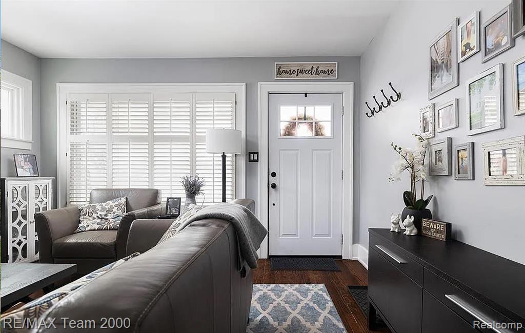802 PARK Avenue, Royal Oak, MI 48067 — Photo 3